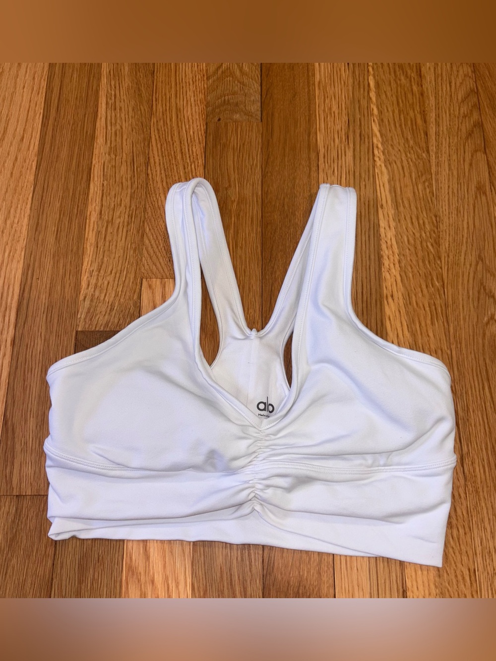 Alo Yoga Wild Thing Bra in Ivory Size Medium M